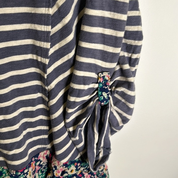 Anthropologie fairley floral size Large long sleeves striped gray white - Picture 4 of 9